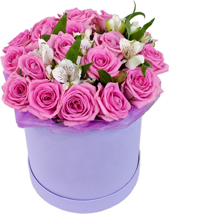 из розовых роз и альстромерий Букет «Время любить»